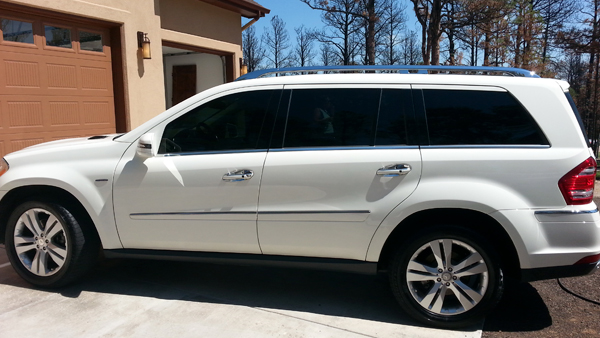 suv_whiteMercedes_detailing_interior